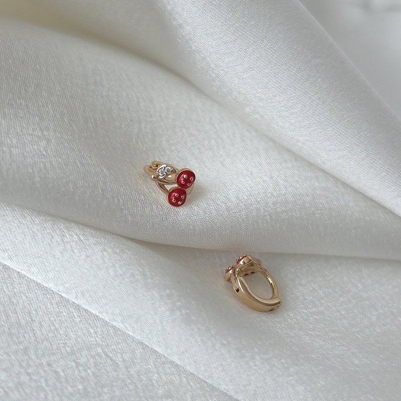 Vaikiški auskarai „Vyšnios"