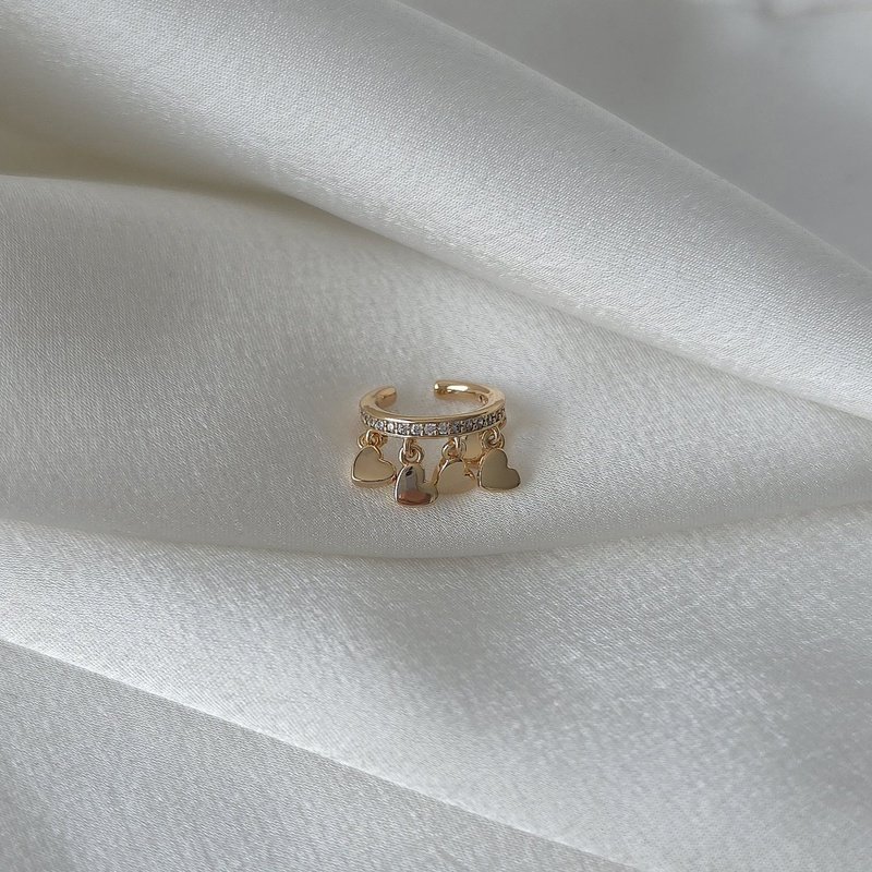 Auskaras "Manžetė"