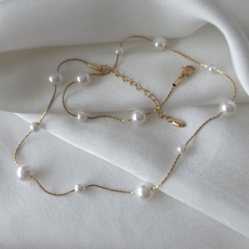 Kaklo papuošalas 43-48cm.