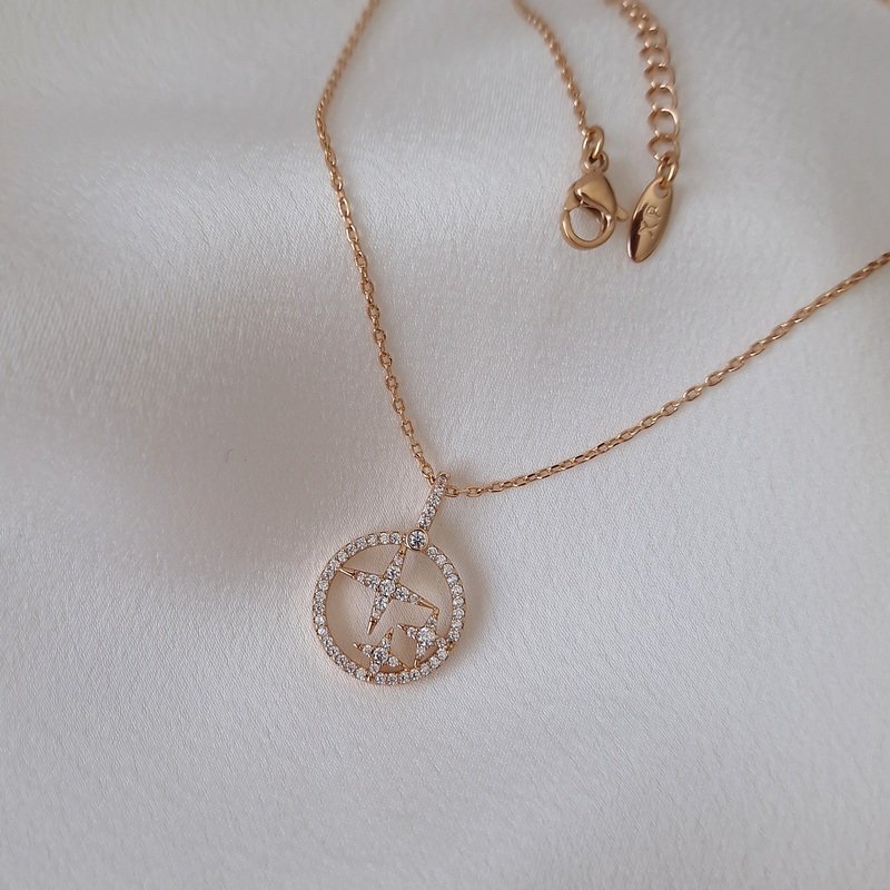 Kaklo papuošalas 39-44cm.