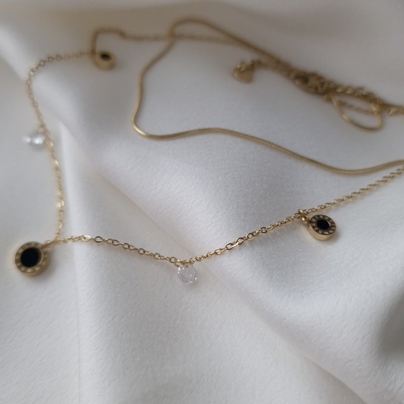 Dviejų eilių kaklo papuošalas 1