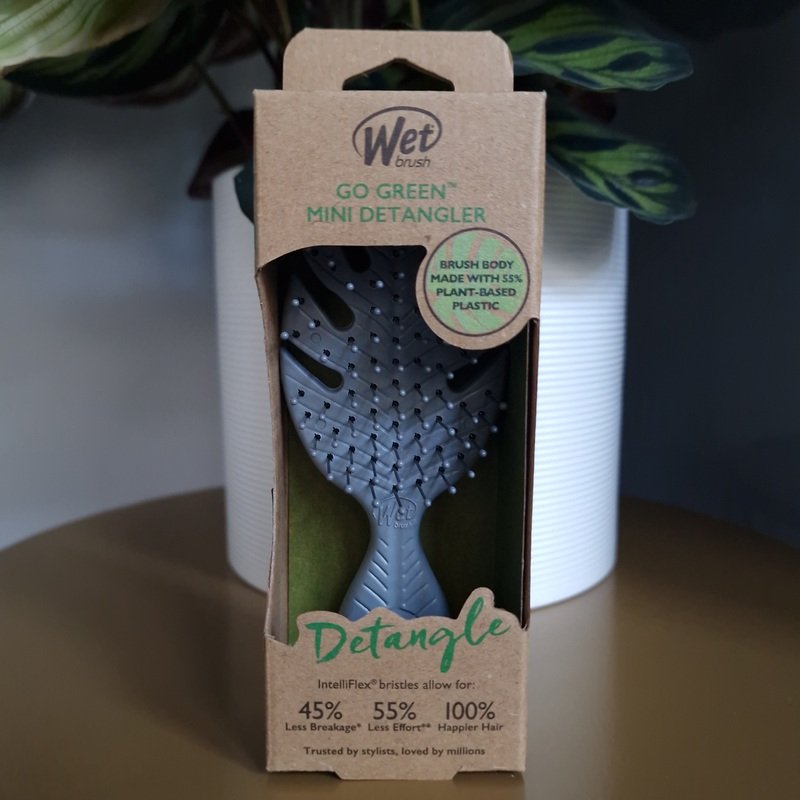 WetBrush Go Green Mini Detangler plaukų šepetys