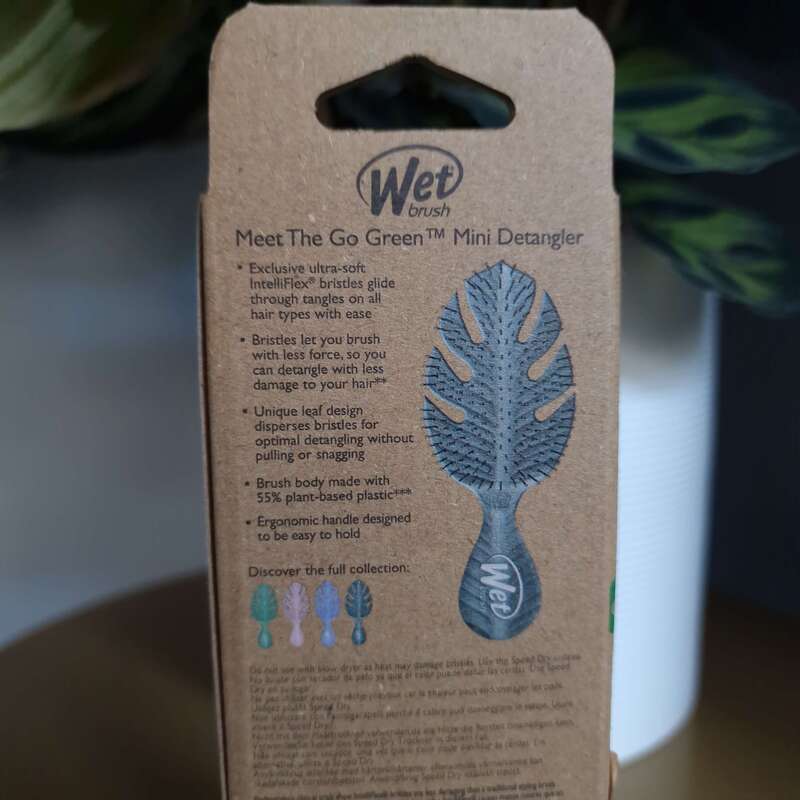 WetBrush Go Green Mini Detangler plaukų šepetys 1