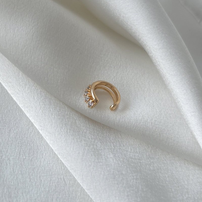 Auskaras "Manžetė" 1