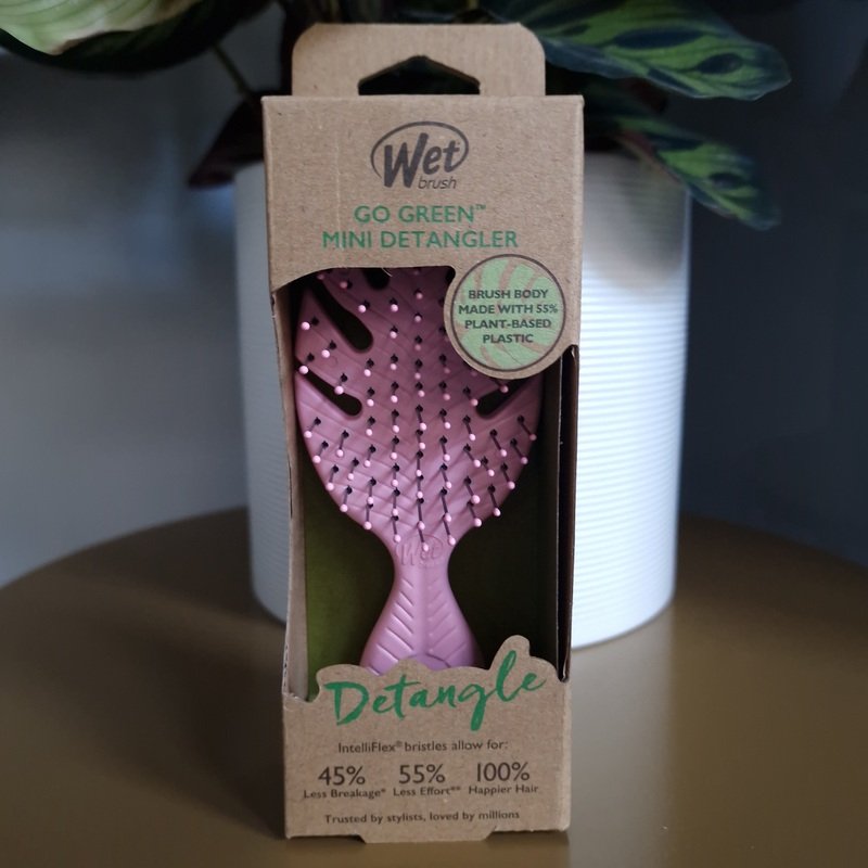 WetBrush Go Green Mini Detangler plaukų šepetys